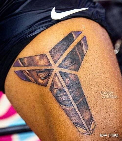 吃瓜大腿有纹身的网红