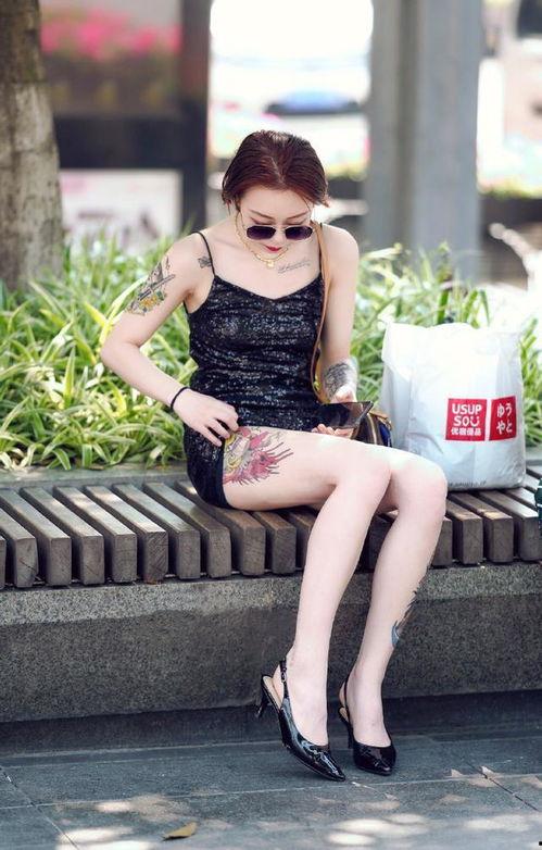 吃瓜大腿有纹身的网红