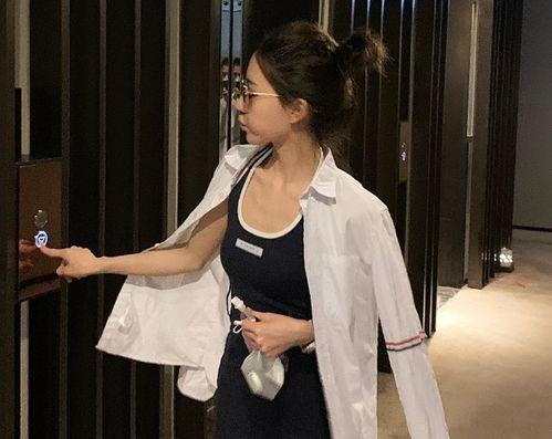 一字马吃瓜网红,揭秘网络红人的另类魅力