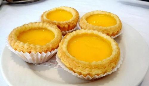 网红吃瓜蛋挞小屁孩,趣味横生引网友热议