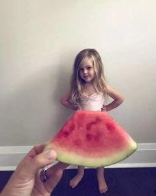 网红明星泡泡吃瓜是谁啊,揭秘网红明星泡泡吃瓜的真实身份